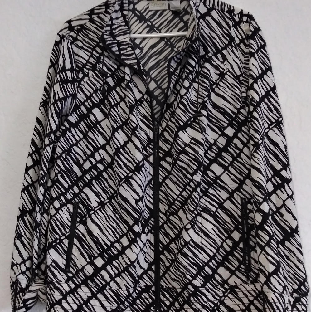 Zenergy by Chico's Light Jacket